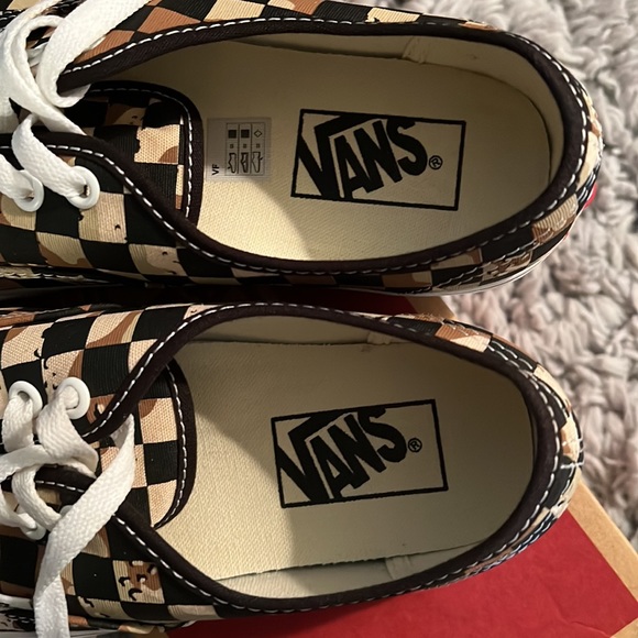 VANS worn once!! Particularly new!! - Picture 5 of 5